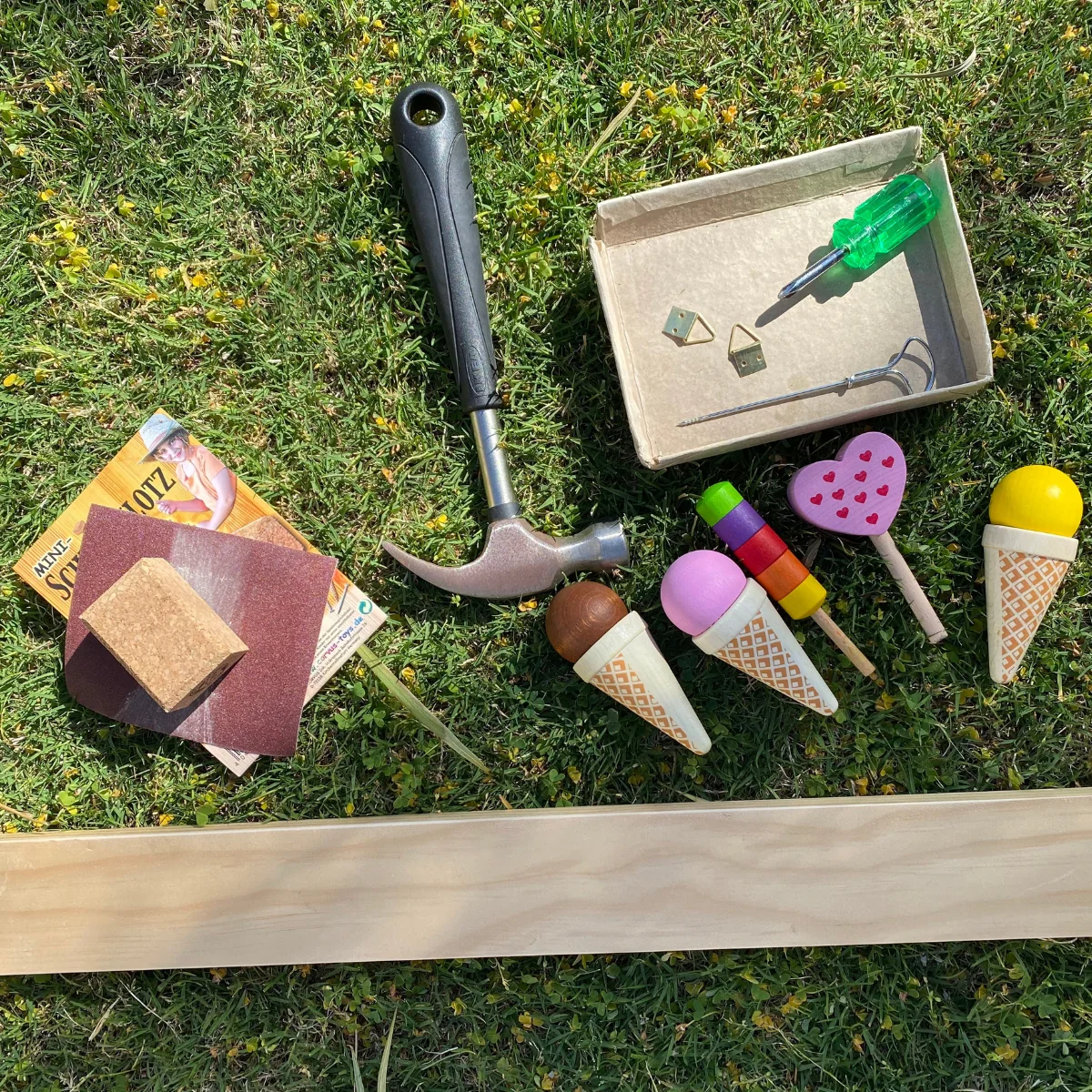 Erzi Ice Cream Cone Pink - Image 3