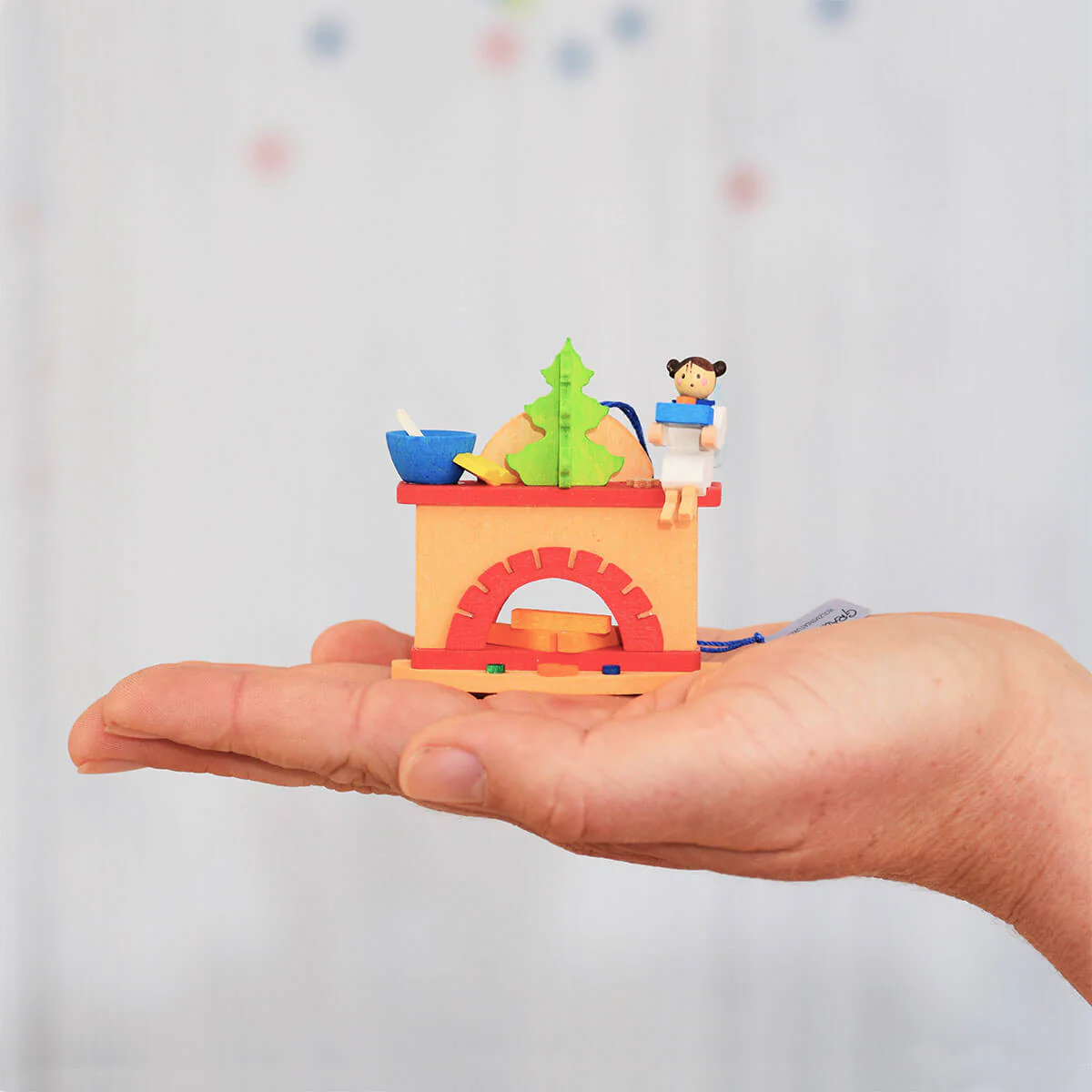 Graupner Christmas Tree Ornament - Fireplace - Small - Image 5