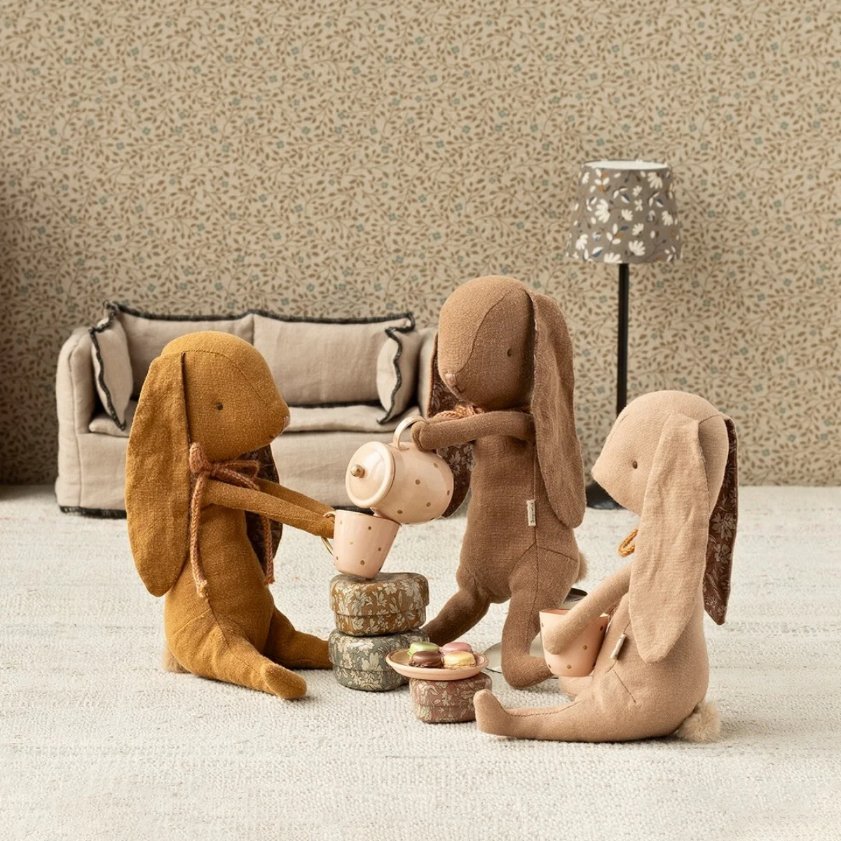 Maileg Macarons and Pastry Stand - Mini - Image 7