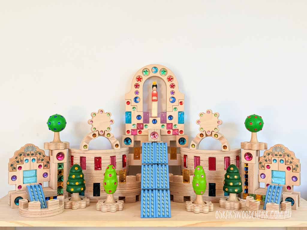 Regenbogenland Wooden Trees 12 pieces - Image 4