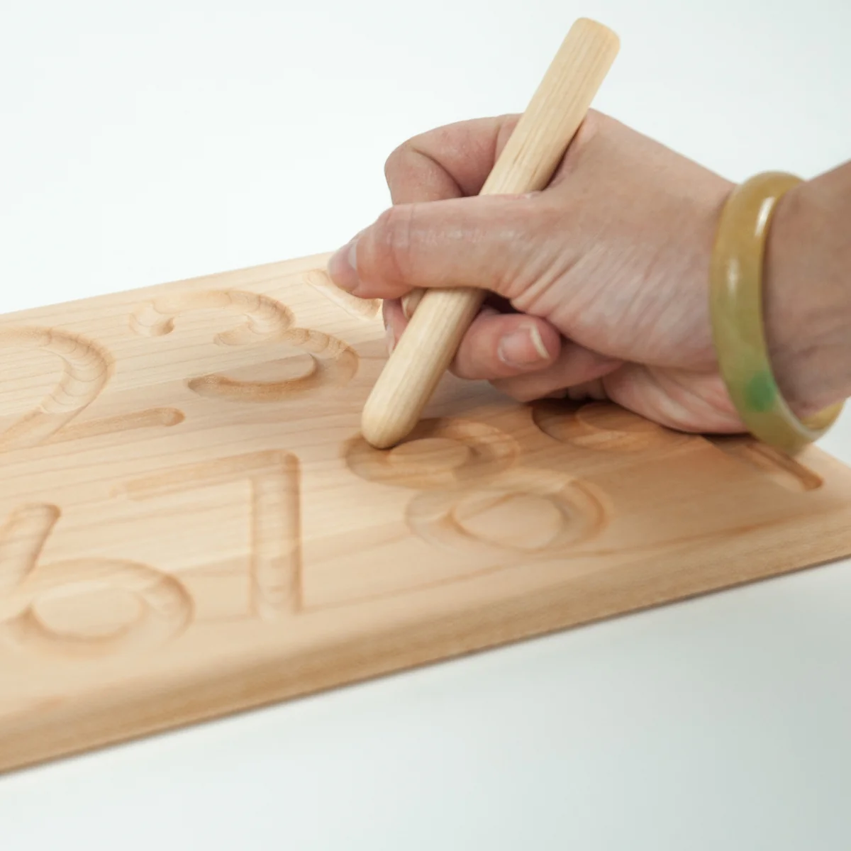 From Jennifer Reversible 1-10 Tracing and Number Counting Board - Image 4