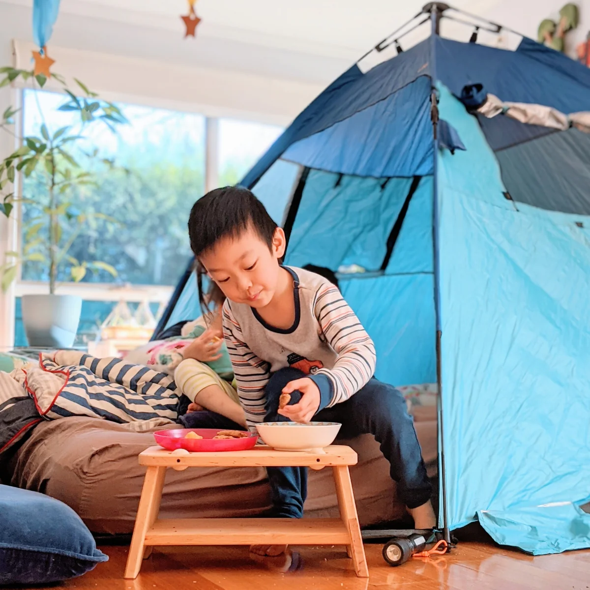 Schollner Rolling Stool - Image 3