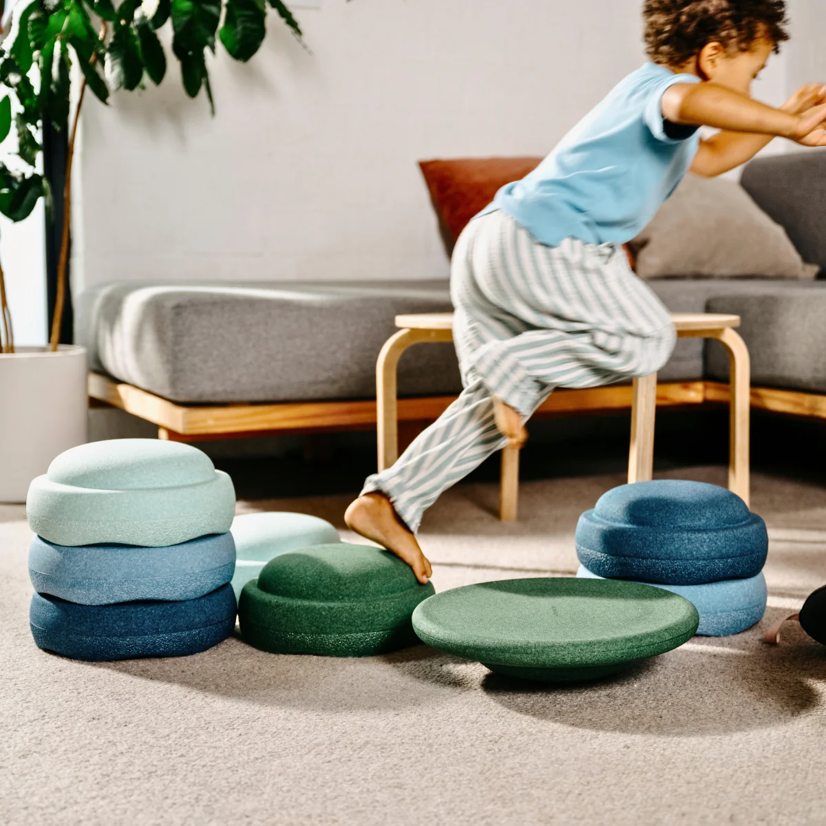 Stapelstein Balance Stepping Stones - Original, Single, Solid Colours - Image 44