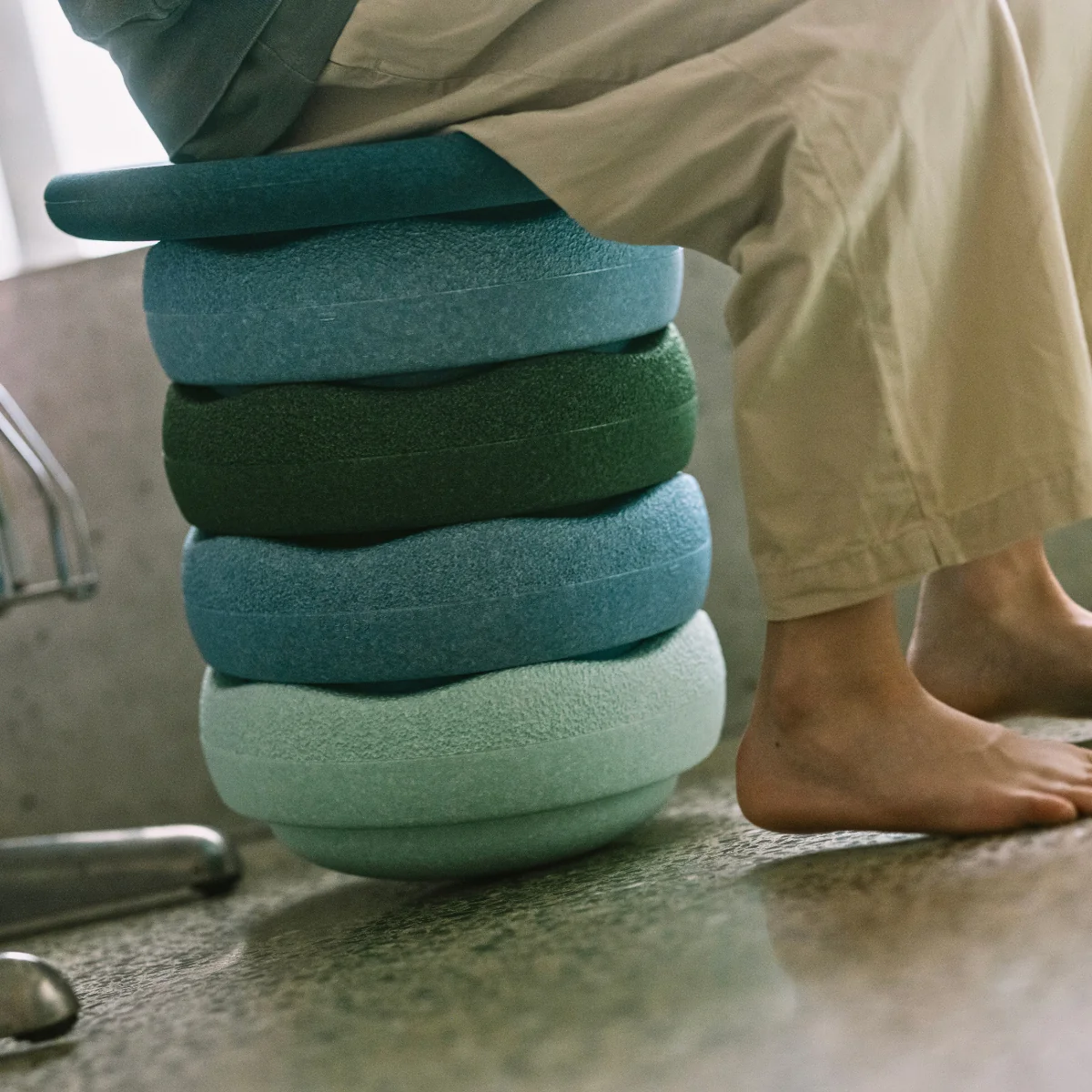 Stapelstein Balance Stepping Stones - Original, Single, Solid Colours - Image 43