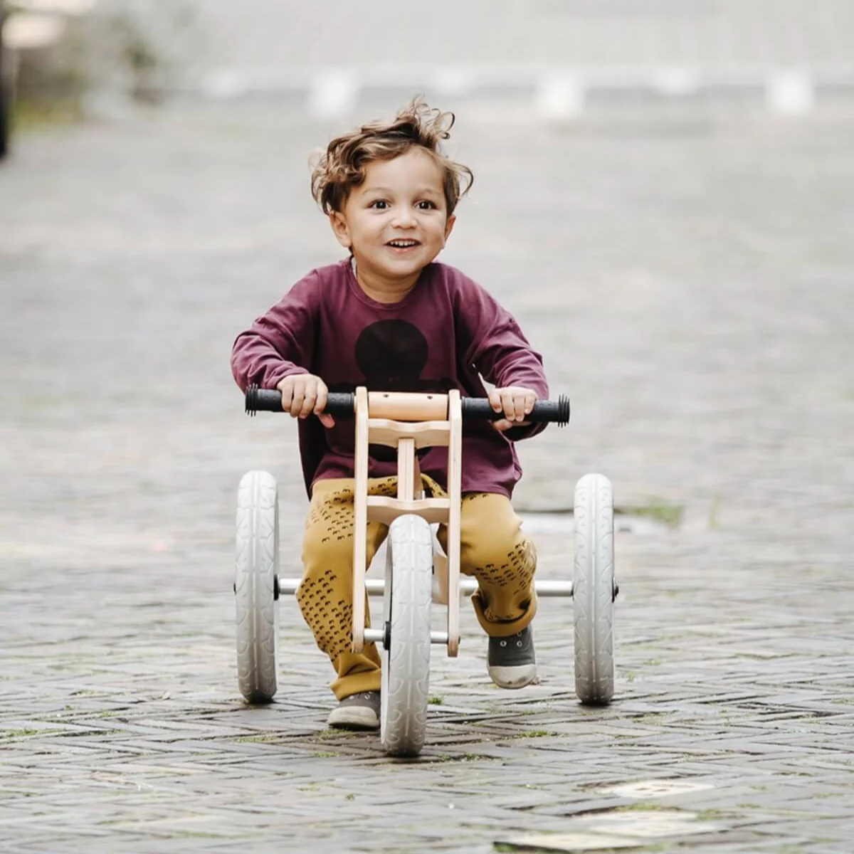 Wishbone Wooden Balance Bike & Tricycle 3 in 1 - Natural Birch - Image 13