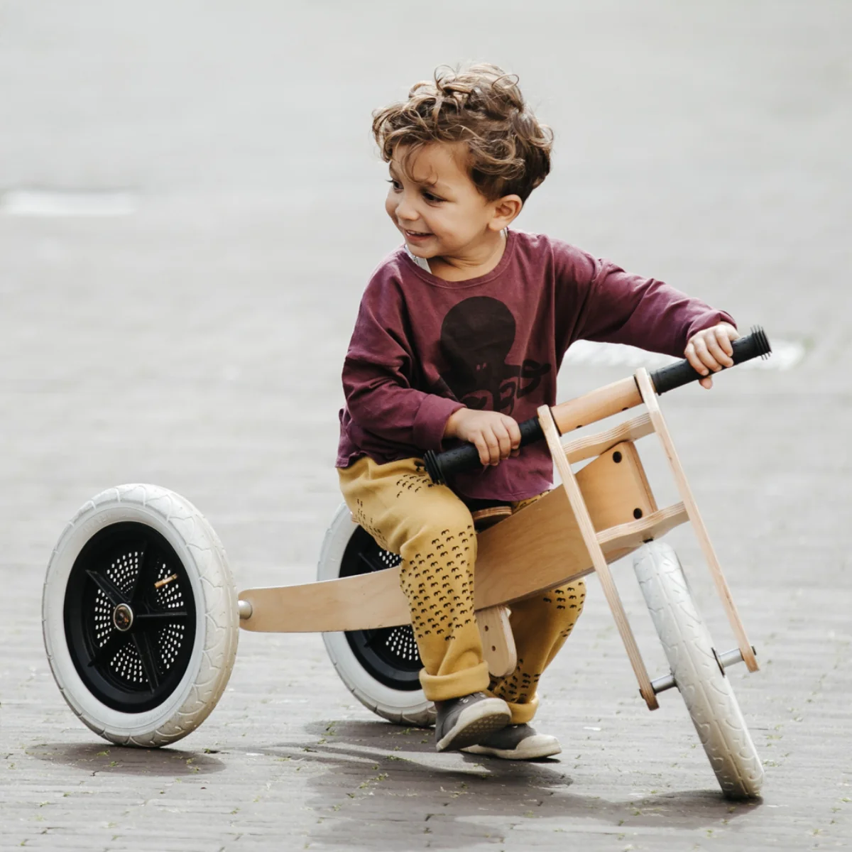 Wishbone Wooden Balance Bike & Tricycle 3 in 1 - Natural Birch - Image 6