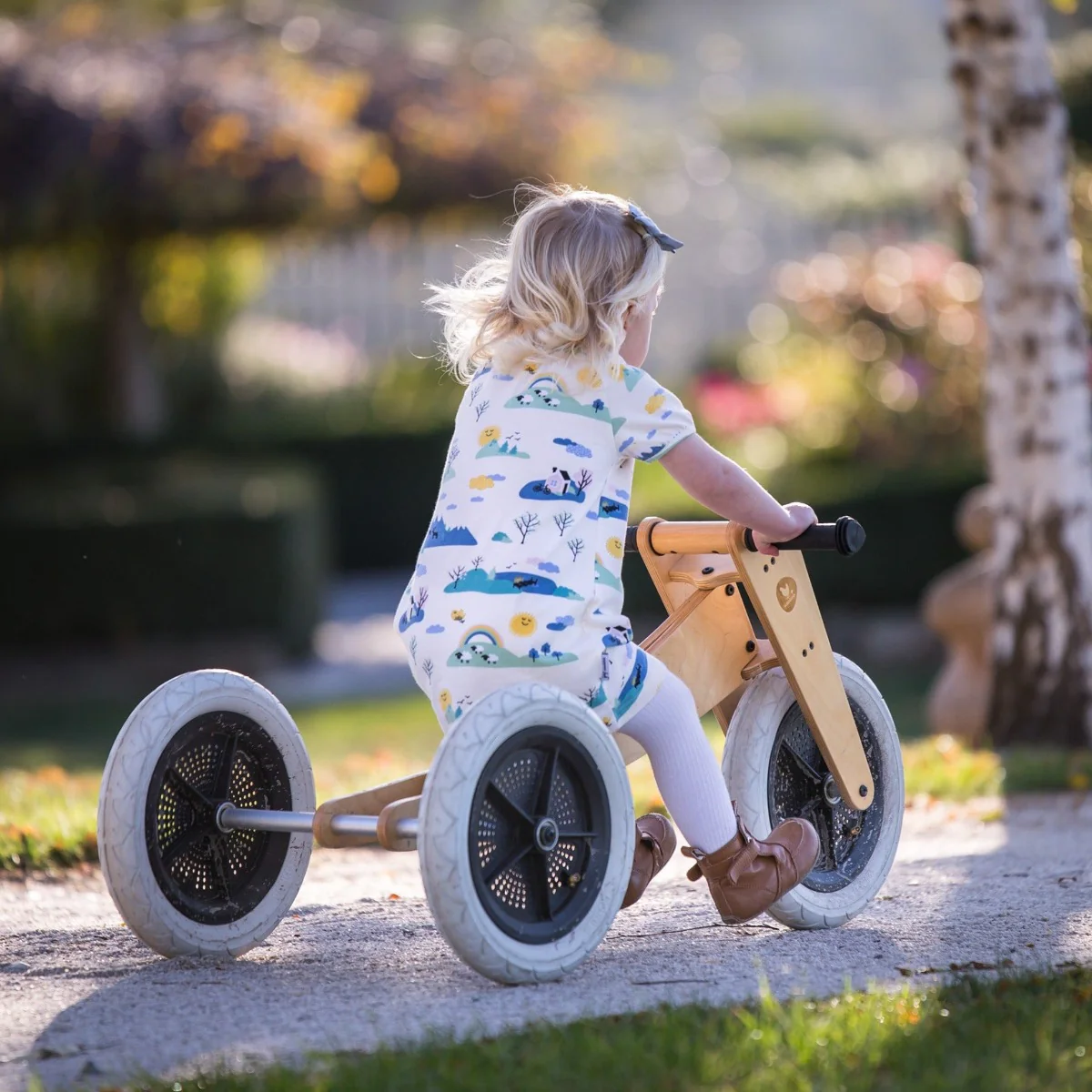 Wishbone Wooden Balance Bike & Tricycle 3 in 1 - Natural Birch - Image 8