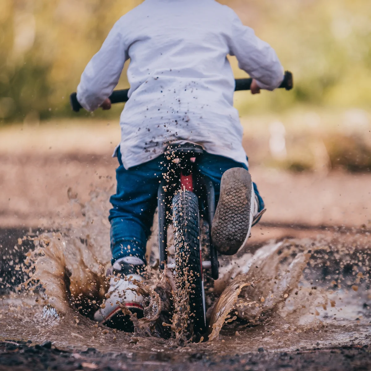 Wishbone Balance Bike 2 in 1 - RE2 Recycled, Durable Plastic - Retired Product - Image 5