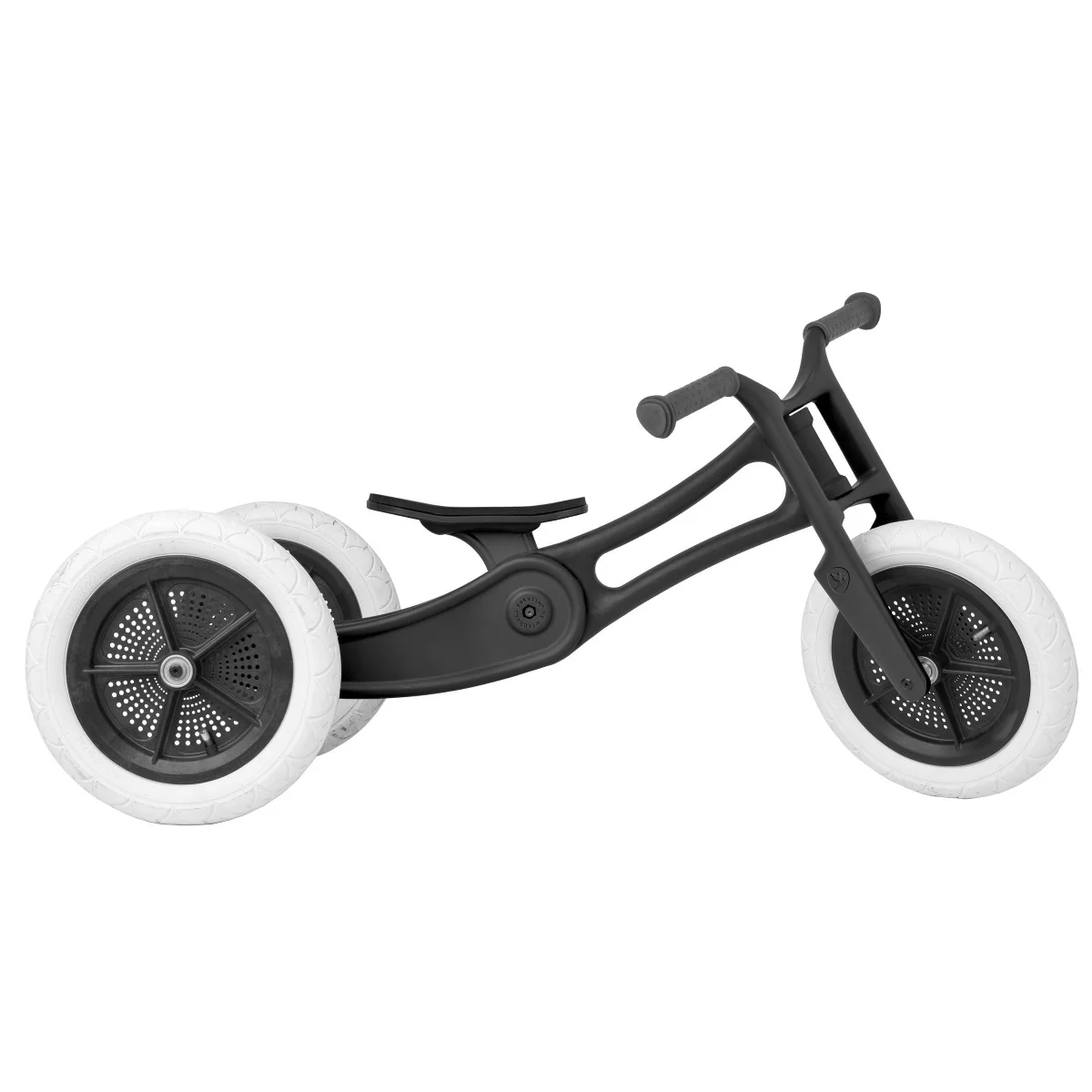 Wishbone Balance Bike & Tricycle 3 in 1 - RE2 Recycled, Durable Plastic - Image 10