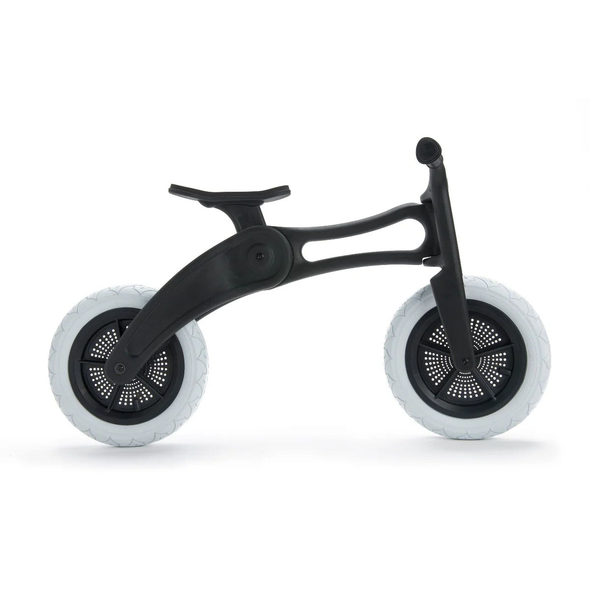 Wishbone Balance Bike & Tricycle 3 in 1 - RE2 Recycled, Durable Plastic - Image 11