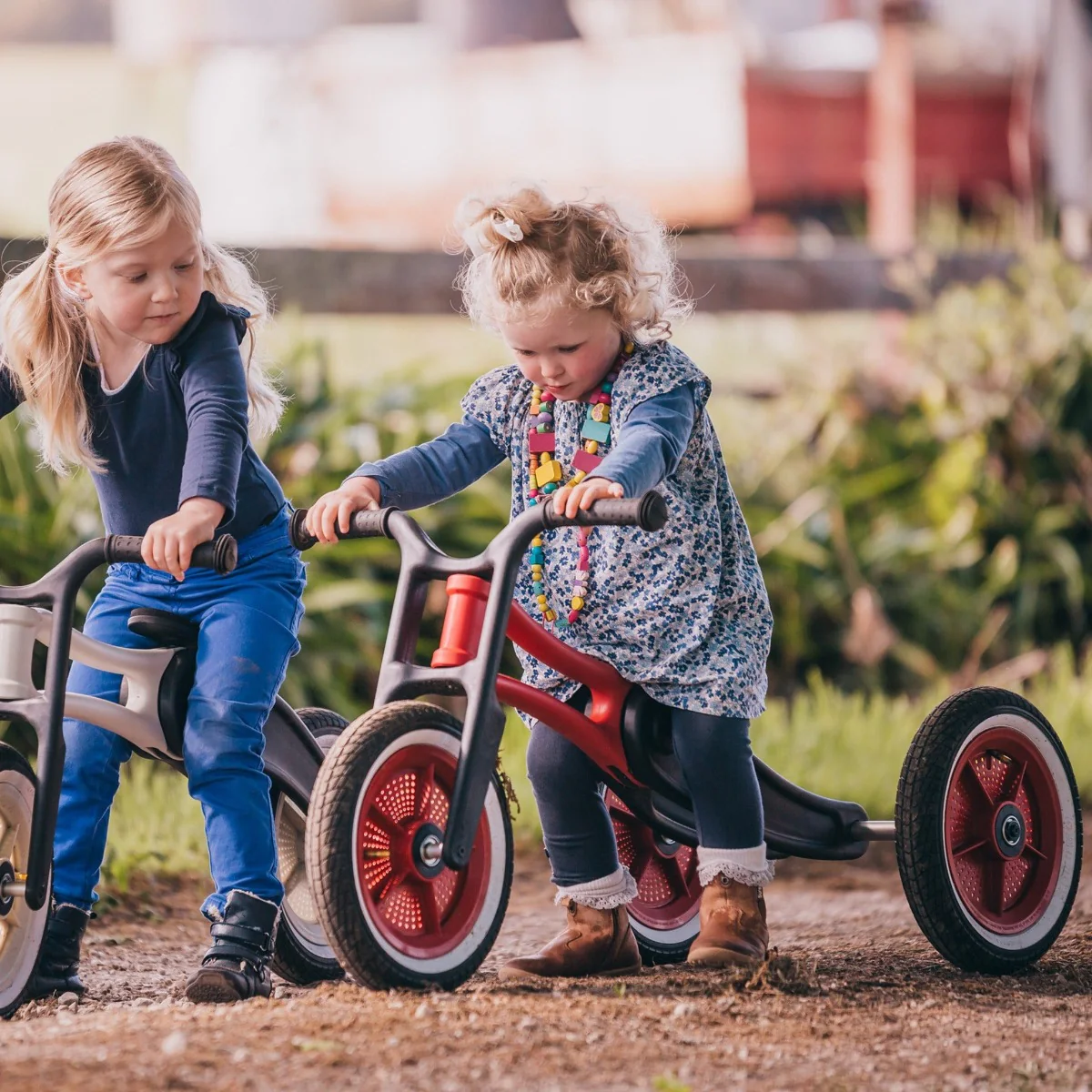 Wishbone Balance Bike & Tricycle 3 in 1 - RE2 Recycled, Durable Plastic - Image 21