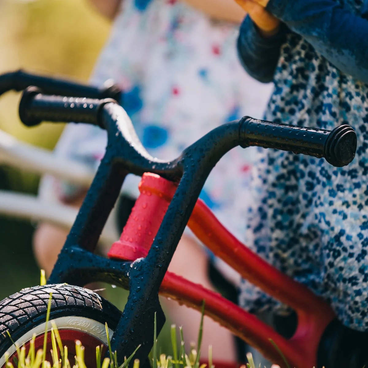 Wishbone Balance Bike & Tricycle 3 in 1 - RE2 Recycled, Durable Plastic - Image 22