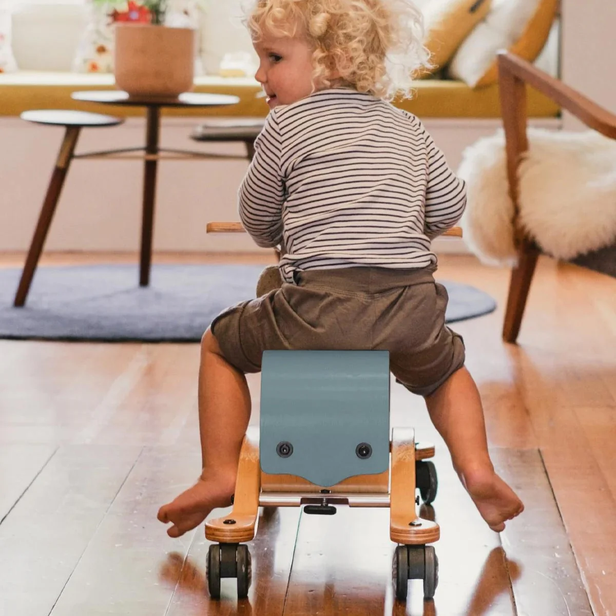 Wishbone Flip Wooden Ride On Toy & Rocker - 2 in 1 - Image 7